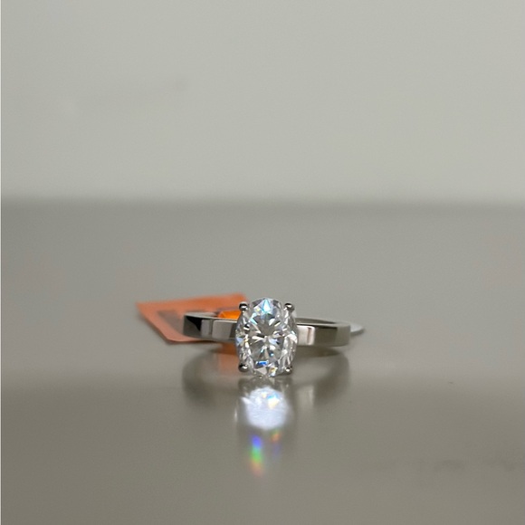 Jewelry - NWT MOISSANITE 925 SILVER 3.0 CTW RING
